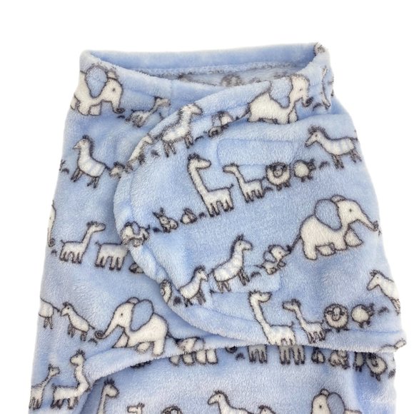 ELEMENTS OF STYLE Baby Family of Animals Light Blue Wrap Swaddle - Picture 2 of 9
